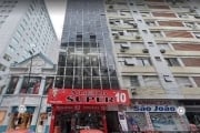 Coliseu vende prédio com localização privilegiada na região central de Porto Alegre, 7 andares, 12 salas todas com banheiro, cada andar com área total de 288,53 m² e útil de 224,84 m², uma sala com au