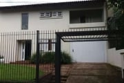 Morar com qualidade de vida?&lt;BR&gt;em lugar charmoso?&lt;BR&gt;venha conhecer este imóvel com:&lt;BR&gt;living para dois ambientes com lareira, lavabo , cozinha, churrasqueira e um belo patio.&lt;B