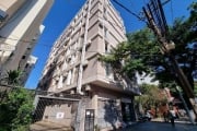 Vende com exclusividade, apartamento de 02 dormitórios, sala, cozinha, banheiro e área de serviço. Localizado no bairro Floresta. Próximo a Supermercado Rissul, Farmácias, Restaurantes, bancos e comér