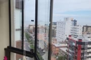 Descubra o privilégio de morar em um dos melhores apartamentos de Capão da Canoa, no coração do bairro Centro. Este espetacular imóvel de 3 quartos, incluindo uma suíte, oferece um ambiente totalmente