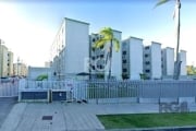 EXCELENTE APARTAMENTO COM 2 DORMITÓRIOS  E UMA VAGA DE ESTACIONAMENTO NA CAVALHADA - Imóvel com amplo living,cozinha americana c/ lavanderia , banheiro social com ventilação direta, 2 dormitórios e um