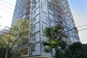 Apartamento com 3 dormitórios e 1 suíte. Living 2 ambientes,  copa cozinha e lavanderia separada. Condomínio com 2 elevadores, 2 salões de festas, terraço panorâmico e excelente localização.