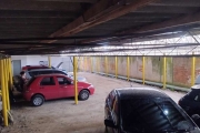 TERRENO COM PAVILHÃO | ESTACIONAMENTO COM LOJA NA FRENTE | 267m2&lt;BR&gt;&lt;BR&gt;Estacionamento totalmente coberto com 8 vagas e loja na entrada, quase esquina com a&lt;BR&gt;Avenida da Azenha, pon