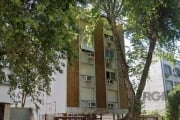 Vende-se apartamento desocupado, 2 dormitórios amplos com vaga coberta covenção e  compartilhada, Living em dois ambientes, banho social, copa e cozinha, área de serviço separada e banheiro auxiliar. 