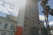 Apartamento de 2 dormitórios no bairro Centro Histórico em Porto Alegre&lt;BR&gt;Ótimo apartamento, andar alto com belíssima vista, muito bem ventilado e iluminado. Hidráulica e elétrica refeitas. 2 d