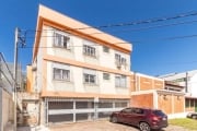 Apartamento localizado no bairro Bom Jesus, com 85m² no 2º andar, frente. Imóvel com 3 dormitórios, sala de estar/jantar, cozinha, banheiro social, área de serviço e pisos em cerâmica e carpete. Imóve