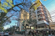 Excelente apartamento na melhor localização do bairro Menino Deus, dois dormitórios,sendo um suite, amplo living com dois ambientes, lavanderia e espaçosa  cozinha, posição solar privilegiada e uma va