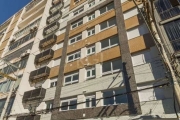 Apartamento de 01 dormitório, suíte, sala, cozinha americana, área serv. separada, 01 vaga de garagem escriturada. Ano de construção 2020.&lt;BR&gt;Espera para Split, água quente, churrasqueira no imó