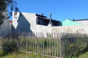 Ótimo terreno à venda em Canoas, localizado no bairro Estância Velha. Terreno plano com 245m² de área total. Excelente oportunidade para construir sua casa dos sonhos! Próximo a comércios, escolas e f