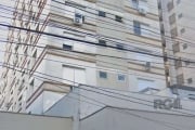 Ótimo apartamento à venda no Edificio Villa Braganca, localizado na Avenida Independência, em um dos bairros mais tradicionais de Porto Alegre. Com 1 dormitório, split, 1 banheiro, porteiro eletrônico