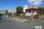 OPORTUNIDADE ÚNICA: TERRENO NO BAIRRO JARDIM ITU SABARÁ!&lt;BR&gt;&lt;BR&gt;Descubra este encantador terreno localizado na Tranquila Travessa Ghandi, no coração do Bairro Jardim Itu Sabará. Uma oportu