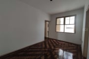 Apartamento com 2 dormitórios bairro Menino Deus: Com sol da manhã e da tarde, em ótimas condições. Desocupado. Próximo a avenida Ipiranga, Cidade Baixa e Shopping Praia de Belas.