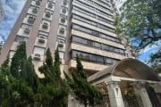 APARTAMENTO de 3 dormitórios, 102,83 m²- 2 vagas -  Menino Deus - mobiliado. Living para 2 ambientes. Churrasqueira. Infra estrutura . No 9º andar. &lt;BR&gt;Vista para o Guaíba.&lt;BR&gt;Aceita Finan