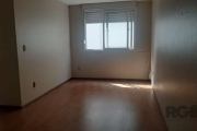 Apartamento localizado no bairro Cristo Redentor, com 46,62 m² no 3º andar. Imóvel com 01 dormitório, sala de estar, cozinha, banheiro com box em acrílico, área de serviço, gás central e pisos em cerâ