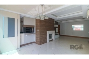 Apartamento à venda no coração do Menino Deus ? 110 m². Imagine acordar todos os dias com o sol da manhã iluminando sua casa e uma vista incrível do bairro. Este apartamento em andar alto, com 110 m² 