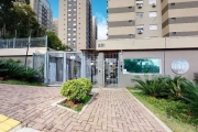 Ótimo apartamento no Condomínio New Life, com 54m² privativos, de 2 dormitórios, infra e vaga. Possui living amplo para 2 ambientes, 2 dormitórios, banheiro com box de vidro e ventilação natural, cozi