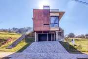 Casa em Condomínio Fechado - 278m² de  Conforto! &lt;BR&gt;&lt;BR&gt;Descubra o lar perfeito para a sua família! Esta incrível casa de 278m² combina luxo, modernidade e segurança, oferecendo tudo que 