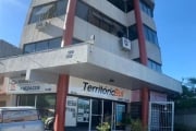 Loja com mezanino e 1 banheiro no prédio comercial Shamballa Center, na Av. Tramandaí.&lt;BR&gt;Prédio com estacionamento, elevador e zeladoria 24hrs.