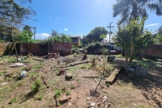 Terreno plano na rua Dona Mariana, medindo 20 de frente por 65 de comprimento. Terreno possui uma construção inacabada.