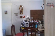 Apartamento, 2 dormitório no 2° andar,  área de serviço integrada, 1 banheiro e 1 vaga box de estacionamento. &lt;BR&gt;&lt;BR&gt;Bruck Imóveis vende este lindo apartamento no bairro Vila Nova, Zona S