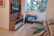 Apartamento de 3 dormitórios, sendo uma suíte. Já esta pronto para morar, decorado e mobiliado. possui uma vaga de garagem.&lt;BR&gt;Condomínio com portaria e total infra estrutura de lazer, localizad