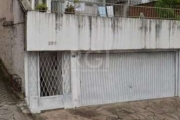 Excelente terreno no Bairro Menino Deus com vista linda para o Rio Guaíba.&lt;BR&gt;Ótima opção para uso comercial e residencial&lt;BR&gt;Com área total de 330m². Tem 6,60 de frente por 50 metros de f