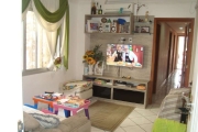 Apartamento de três (3) dormitórios, semimobiliado ,com vista para o Guaíba, todo reformado recentemente.Móveis sob medida, banheiro social, banheiro auxiliar, acabamento e sancas em gesso, inclusive 