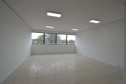 Vendo sala comercial com 37m² de área privativa, 1 vaga de garagem e uma linda vista da região que mais cresce na cidade, a Zona Sul. Local ideal para uma rede de&lt;BR&gt;negócios, tendo um Hall de e