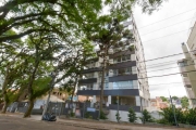 Ótimo apartamento , de fundos  com  2 dormitórios, 1 suíte, living 2 ambientes, banho social, cozinha americana com churrasqueira, área de serviço e uma vaga  coberta escriturada, com depósito. A infr