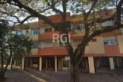 Ótimo apartamento de 1 dormitório  próximo a PUCRS e Av. Bento Gonçalves, living de 2 ambientes com sacada, banho social, cozinha com área de serviço separada, 49 m² de área privativa, imóvel de frent