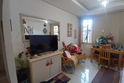 Apartamento de 82m² privativos, localizado no bairro Floresta em Porto Alegre/RS. &lt;BR&gt;&lt;BR&gt;O imóvel possui 82m², 2 quartos, um living  bem amplo, conta com área de serviço. &lt;BR&gt;&lt;BR