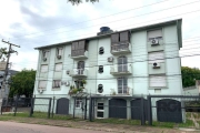 Ótimo apartamento de 3 dormitórios , transformado em 2 com fácil reversão,  Living  para dois ambientes, com sacada fechada. Cozinha com churrasqueira , área de serviço    e dependência  1Vaga.