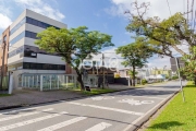 Sala comercial a venda com 2 vagas no Água Verde