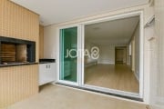 Apartamento com 3 quartos e 2 vagas no Juvevê - J8