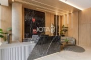 Studio alto padrão novo e semimobiliado no Batel