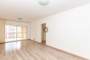 Apartamento com 2 quartos em condomínio clube - J8