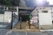 Excelente 2 Quartos com 2 Garagens na Lapa