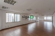 Conjunto Comercial com 116m², no Itaim Bibi, para Locação, com 2 vagas e 4 banheiros. SEM MOBILIA