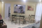 Excelente apartamento 2 dormitórios, living para 2 ambientes , cozinha americana, área de serviço, banheiro social, 1 vaga de garagem. &lt;BR&gt;Condomínio seguro com portaria 24hs e próximo a todos o