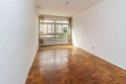 Vende-se apartamento , amplo com 2 dormitórios, com garagem escriturada, próximo a 24 de outubro, living dois ambientes, cozinha espaçosa, banheiro social, dependência de  empregada, banheiro auxiliar