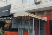 Apartamento na rua Vigia - Baiiro vila ipiranga. &lt;BR&gt;&lt;BR&gt;Apartamento DESOCUPADO, de 01 dormitório, living para 2 ambientes, banheiro social, cozinha e área de serviço separada. &lt;BR&gt;&