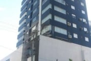 Ótimo apartamento no Condomínio Beach Tower, no Centro de Tramandaí, NOVO (nunca habitado), semi mobiliado, andar alto, vista para o mar. Possui sala ampla para 2 ambientes com churrasqueira, 2 dormit