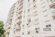 ótimo apartamento de 2 dormitórios,  no condomínio Miraflores, com vaga de garagem, com piso laminado, cozinha parcialmente aberta, com 2 banheiros, sendo 01 suíte. Próximo a shopping Barra Sul,  pada