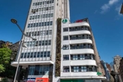 Coliseu vende conjunto com 172,23 m²  em andar alto,  mobiliado, Na região central com bela vista para o Guaíba. &lt;BR&gt;Sendo composto  de  hall de entrada, recepção com sala conjugada,  três salas