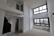 Apartamento DUPLEX à venda Rua Marista, Vila João Pessoa - Porto Alegre&lt;BR&gt;Castel vende apartamento duplex com 2 dormitórios,cozinha,2 banheiros,1 vaga escriturada.Com design diferenciado,tipo d