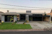 Casa no Condomínio Terra Ville com 3 suítes, com  closet. Piscina aquecida 4x9m , contando com banheiro de apoio, Espera para fotovoltaico; 5 vagas cobertas e 5 descobertas; Calefator Liv na sala de e