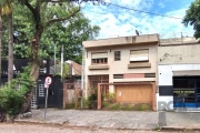 CASA RESIDENCIAL  COMERCIAL - BAIRRO SANTA CECÍLIA&lt;BR&gt;&lt;BR&gt;Casa de alvenaria, dois pavimentos, localizada na rua Santa Cecília, poucos metros da avenida Protásio Alves.  Imóvel possui no an