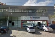 Excelente sala comercial com 467m² a venda em Cachoeirinha, muito bem localizada, em avenida movimentada. A loja encontra-se locada. Oportunidade de investimento.