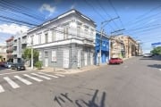 Ótima loja com aproximadamente 190m², bem localizado de esquina com a rua Dr Barros Cassal.&lt;BR&gt;Agende já sua visita!&lt;BR&gt;&lt;BR&gt;Aluguel R$9.999,00 + taxas de aproximadamente R$540,00 (IP