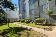 Apartamento duplex com 137,84m² privativos, de fundos, silencioso, com 4 dormitórios podendo fazer escritório/ estúdio ou deixar a sala mais ampla, 2 banheiros sociais, 2 cozinhas, 2 salas de estar po